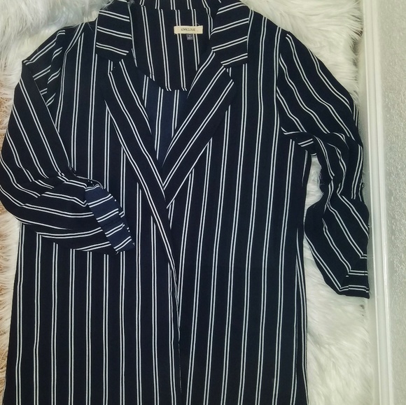 Pin stripped chiffon blazer - Picture 1 of 3